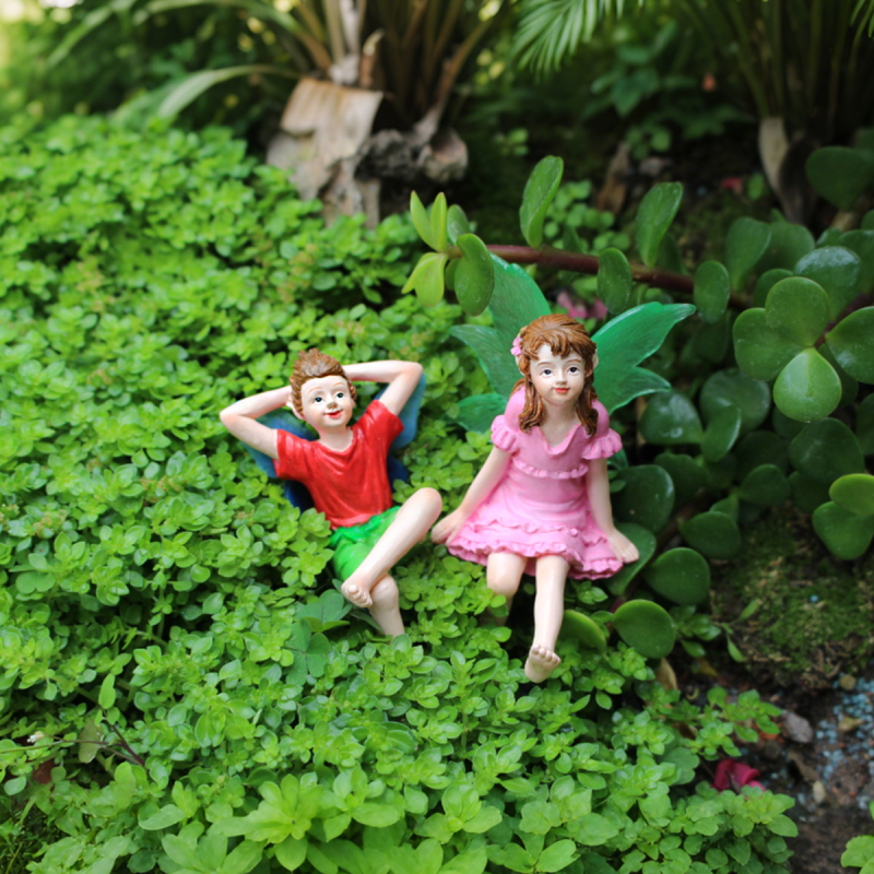 2pcs Couples Looking Up At The - огляд і ціна Up Bonsai Garden