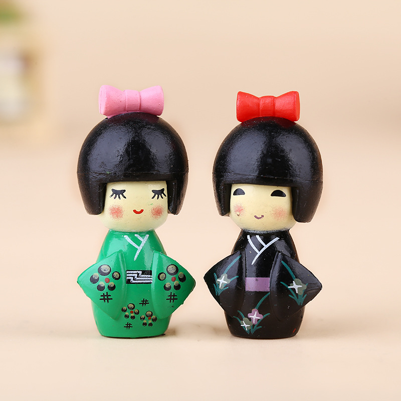 New Japanese Cute Girl Figurin - огляд і ціна Bonsai Garden Chinese Garden