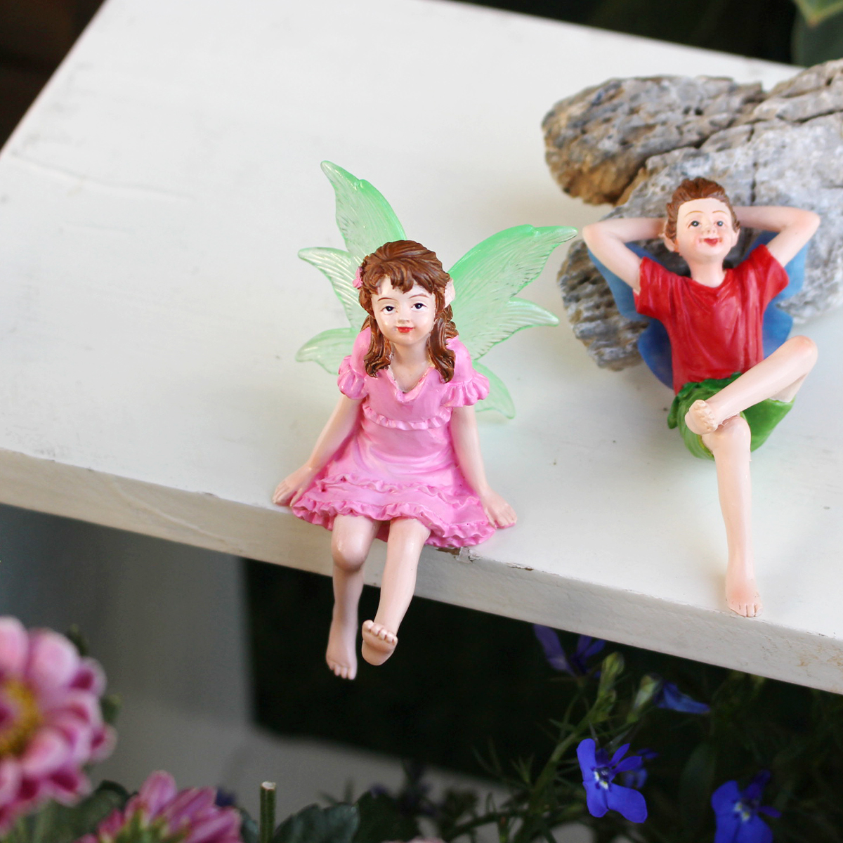 2pcs Couples Looking Up at the - огляд і ціна Up Bonsai Garden